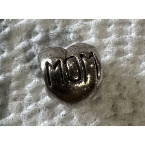 Chamilia MOM Heart Signed 925 Sterling‎ Silver Bead Charm